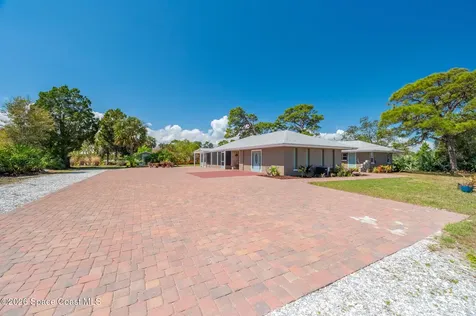 4970 U.s. 1 Grant-valkaria FL 32949