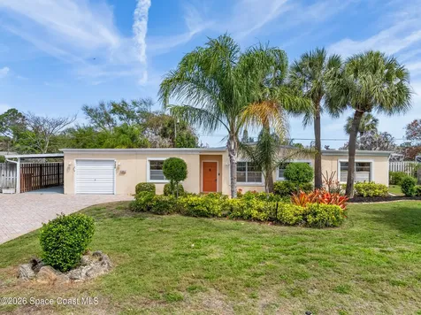 240 Avenida Central Indialantic FL 32903