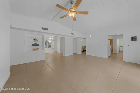 240 Avenida Central Indialantic FL 32903
