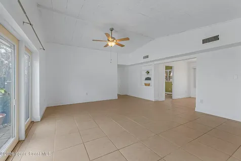 240 Avenida Central Indialantic FL 32903