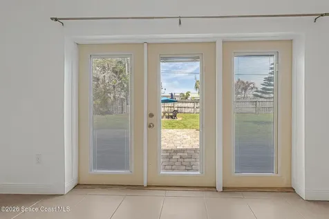 240 Avenida Central Indialantic FL 32903