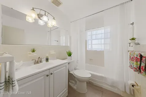 240 Avenida Central Indialantic FL 32903