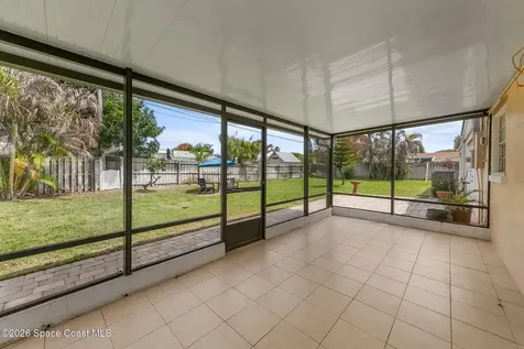 240 Avenida Central Indialantic FL 32903