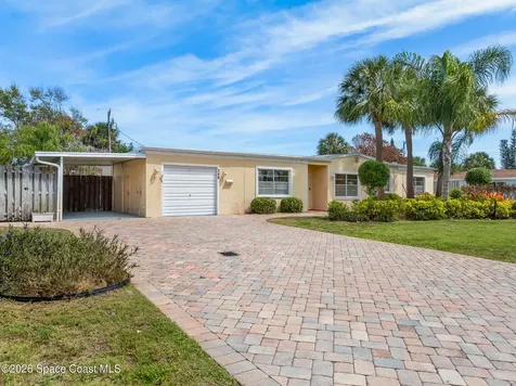 240 Avenida Central Indialantic FL 32903