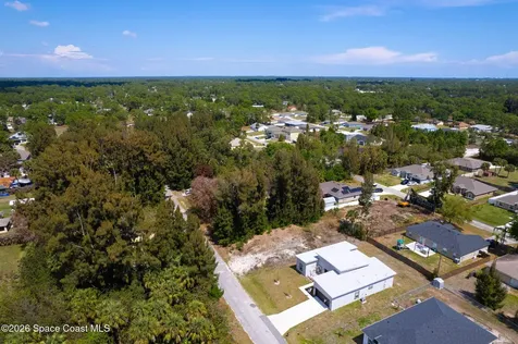 769 Giblin Avenue SW Palm Bay FL 32908
