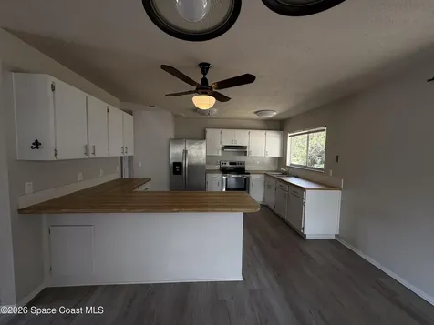 1256 Dawn Street NE Palm Bay FL 32905