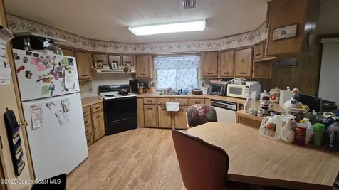 1805 Mango Street NE Palm Bay FL 32905