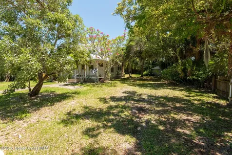2101 Vernon Place Melbourne FL 32901