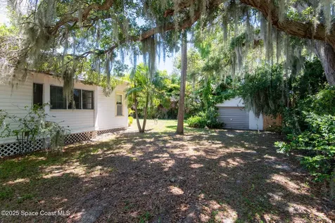 2101 Vernon Place Melbourne FL 32901