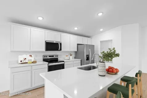 395 Paigo Street SE Palm Bay FL 32909