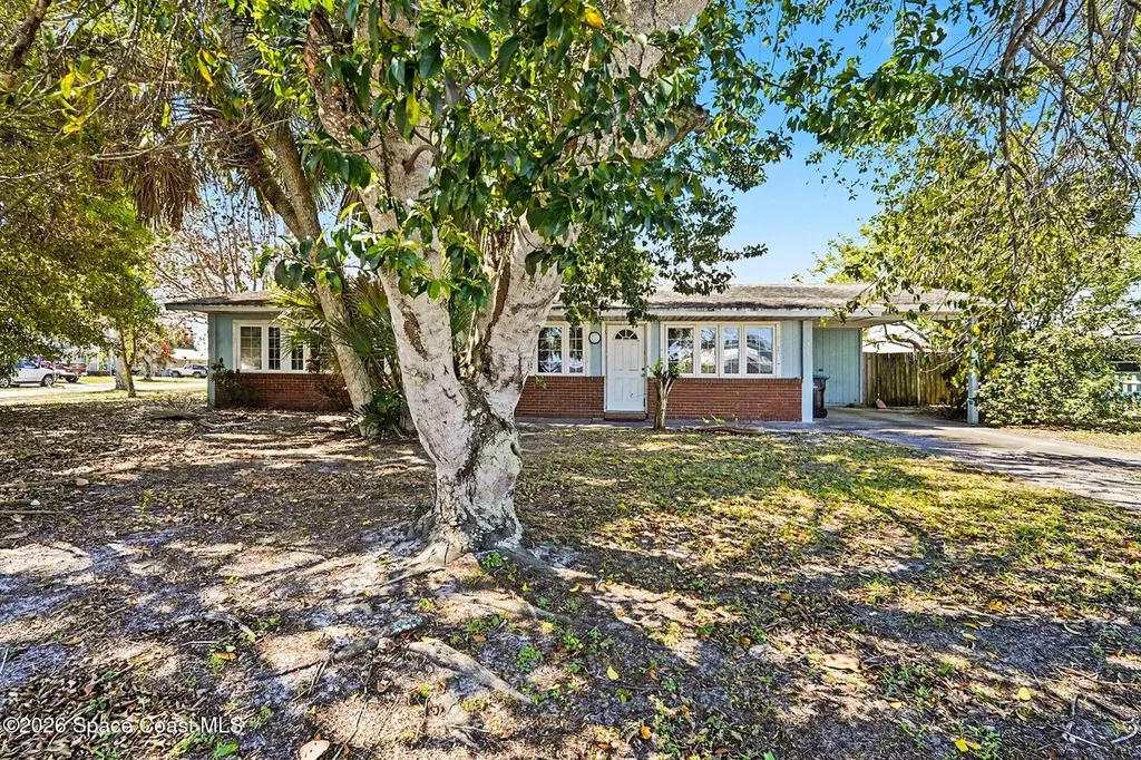 965 Vignoles Avenue NE Palm Bay FL 32905