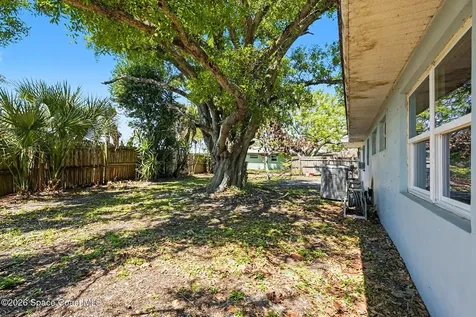 965 Vignoles Avenue NE Palm Bay FL 32905