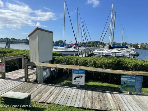 12 Marina Isles Boulevard Indian Harbour Beach FL 32937