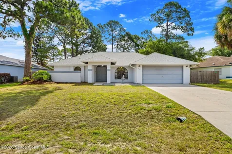 221 Seahorse Circle SE Palm Bay FL 32909