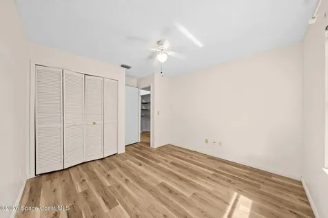 221 Seahorse Circle SE Palm Bay FL 32909