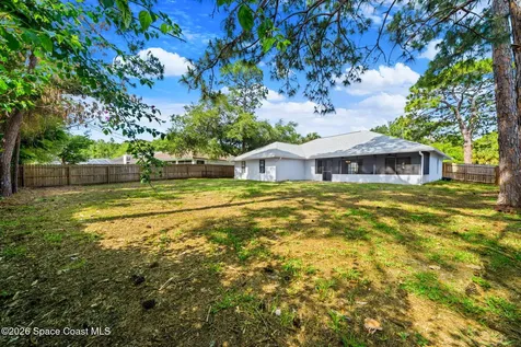 221 Seahorse Circle SE Palm Bay FL 32909