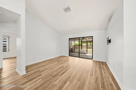 221 Seahorse Circle SE Palm Bay FL 32909