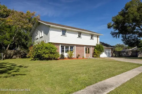 1274 Cimarron Circle NE Palm Bay FL 32905