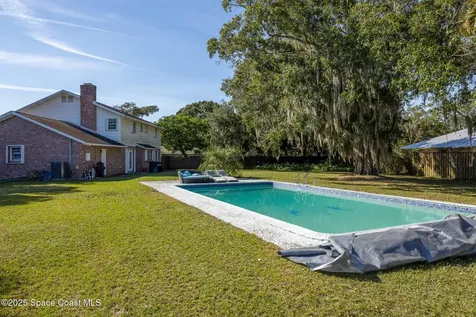 1274 Cimarron Circle NE Palm Bay FL 32905