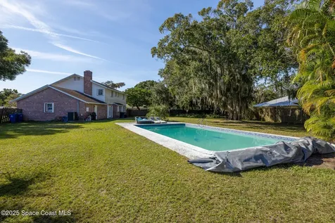 1274 Cimarron Circle NE Palm Bay FL 32905