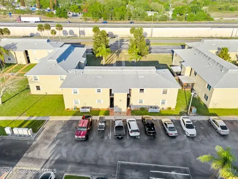 4304 London Town Road Titusville FL 32796