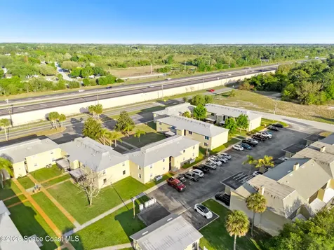 4304 London Town Road Titusville FL 32796