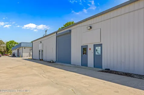 2855 Kirby Circle NE Palm Bay FL 32905