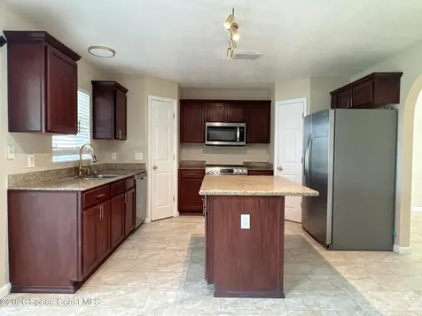 1718 Sawgrass Drive SW Palm Bay FL 32908