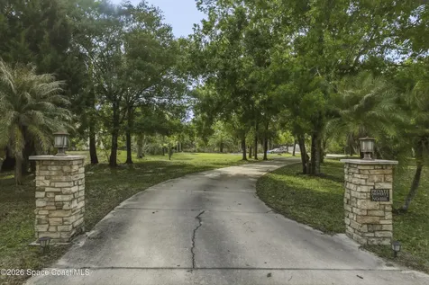 2300 Duncil Lane Malabar FL 32950