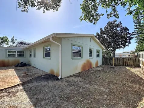 1315 Lester Court Merritt Island FL 32952
