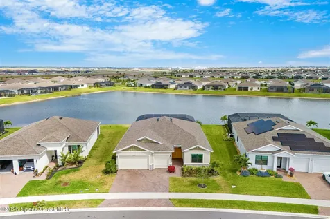 1082 Great Belt Circle Melbourne FL 32940
