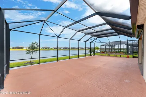 1082 Great Belt Circle Melbourne FL 32940
