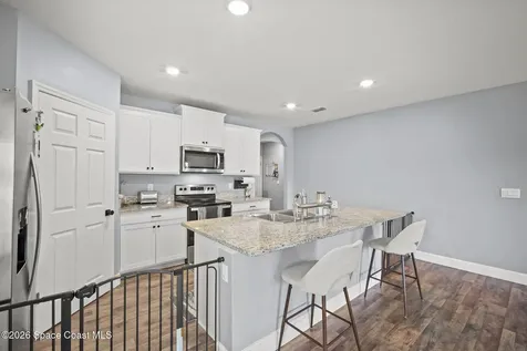 927 Remington Green Drive SE Palm Bay FL 32909
