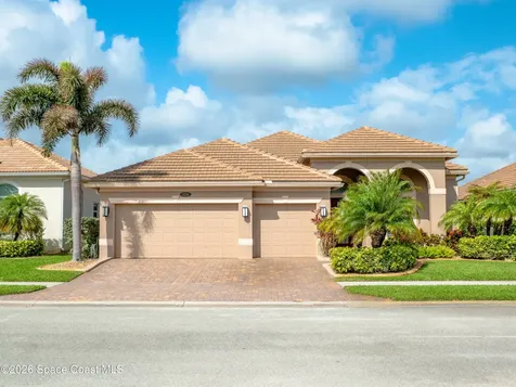 1724 Belmont Circle SW Vero Beach FL 32968