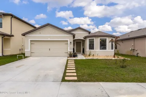 1357 Mineral Loop Drive NW Palm Bay FL 32907