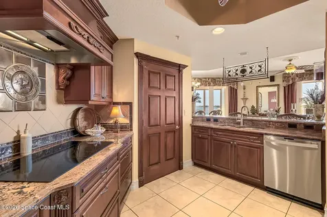 93 Delannoy Avenue Cocoa FL 32922