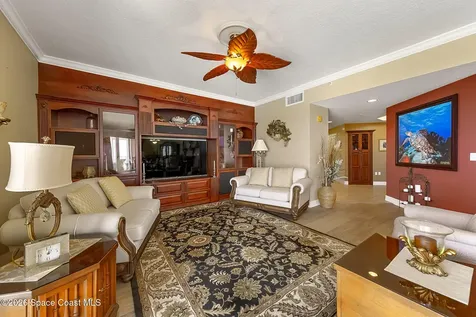 93 Delannoy Avenue Cocoa FL 32922