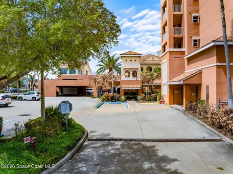 93 Delannoy Avenue Cocoa FL 32922
