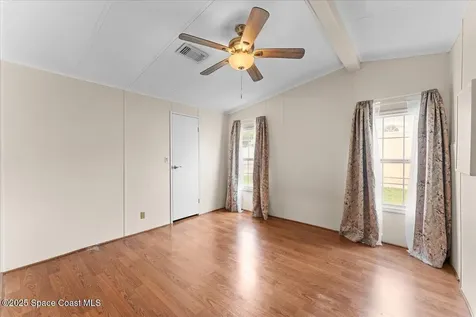8865 Central Avenue Micco FL 32976