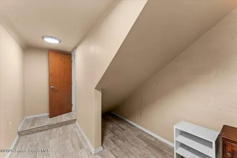 8865 Central Avenue Micco FL 32976