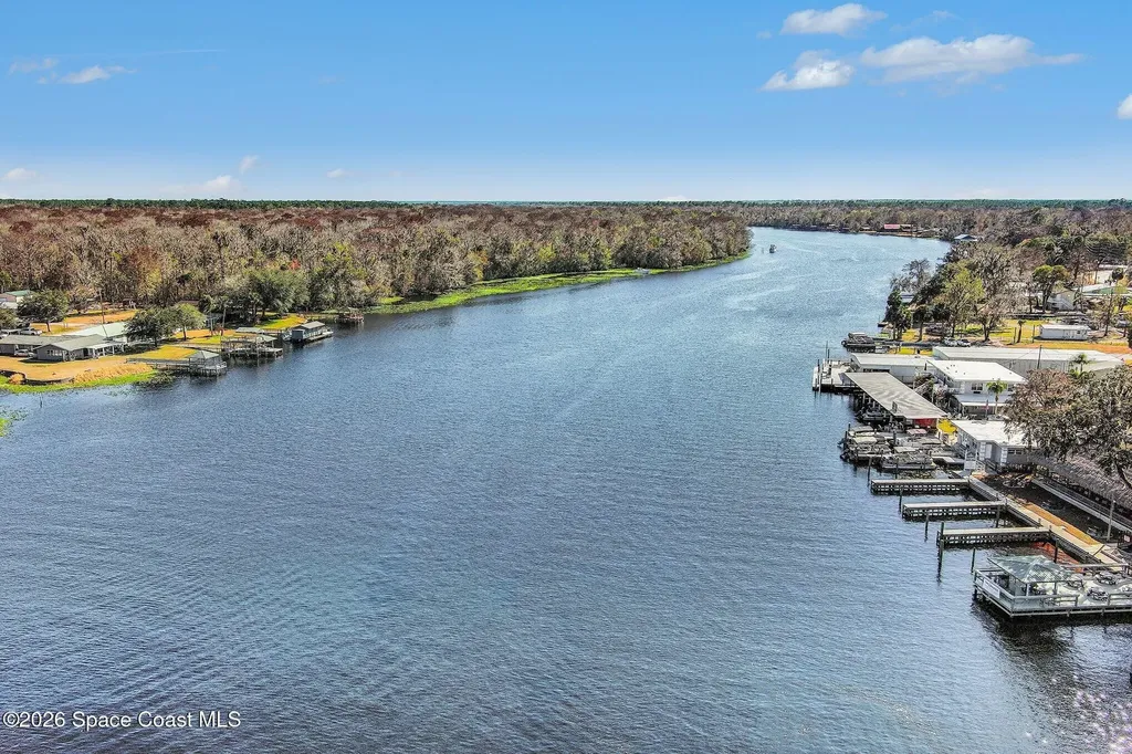 24421 Trespass Trail Astor FL 32102
