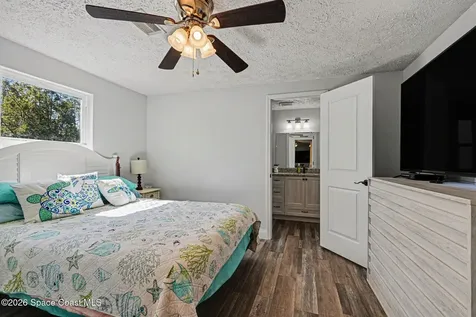 24421 Trespass Trail Astor FL 32102