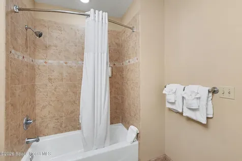 1653 N Us Highway 1 Ormond Beach FL 32174