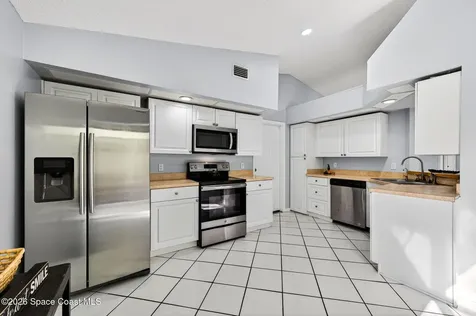 597 Pine Forest Court Melbourne FL 32940