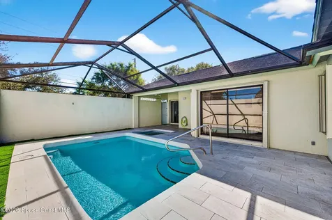 597 Pine Forest Court Melbourne FL 32940