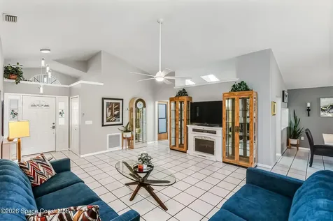 984 S Fork Circle Melbourne FL 32901