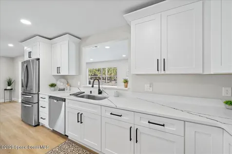 1733 Zaminder Street NW Palm Bay FL 32907