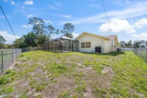 1733 Zaminder Street NW Palm Bay FL 32907