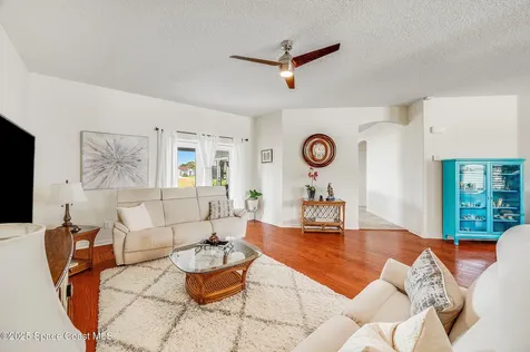 1137 Morgan Circle NE Palm Bay FL 32905