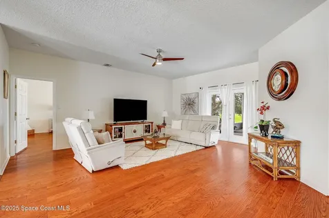 1137 Morgan Circle NE Palm Bay FL 32905